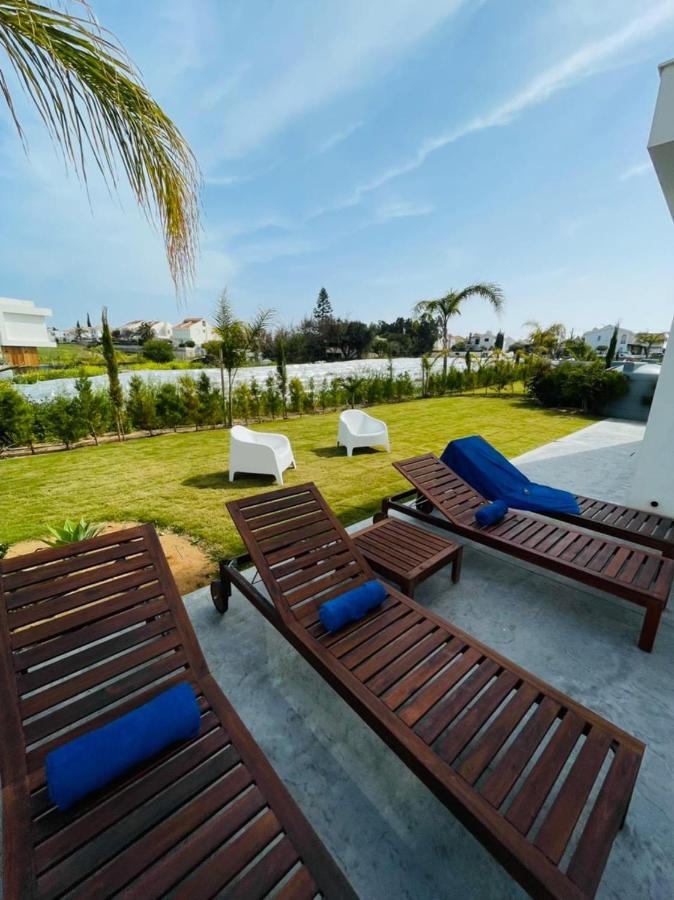 By The Beach Villa Natalya Протарас Экстерьер фото